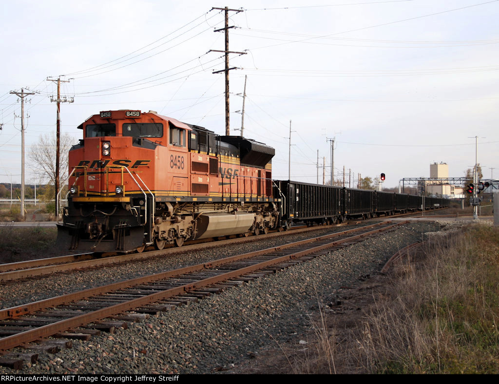 BNSF 8458